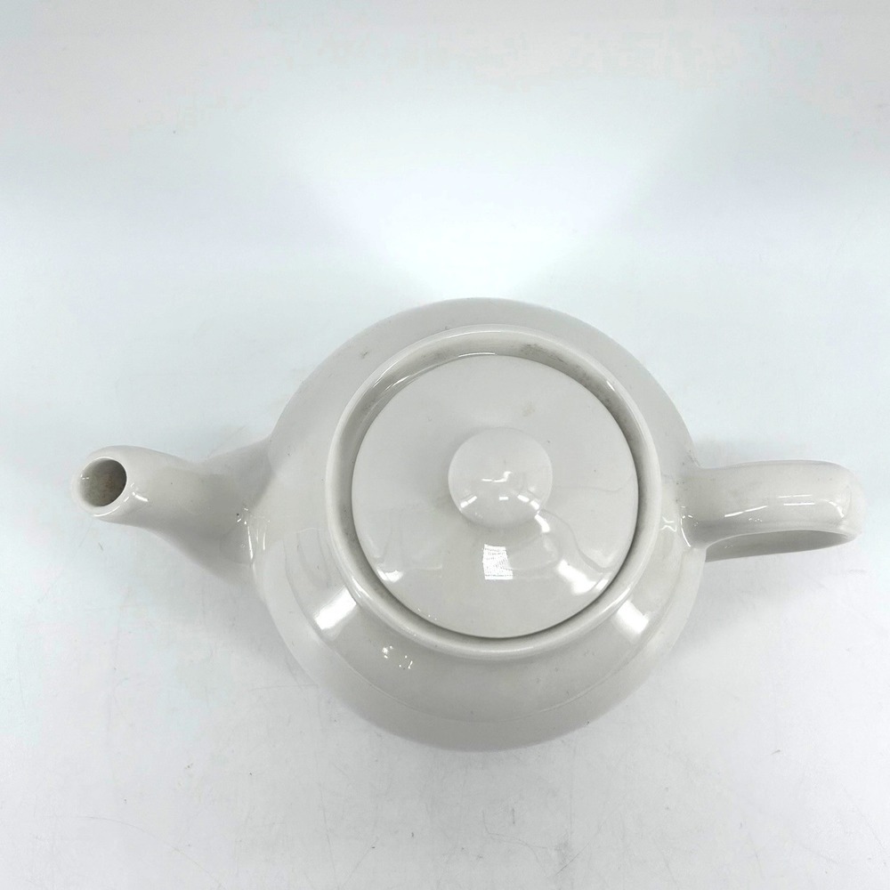 Crate & Barrel Duchess White Stoneware Teapot 38 Oz Simple Classic Round Design - Picture 2 of 10